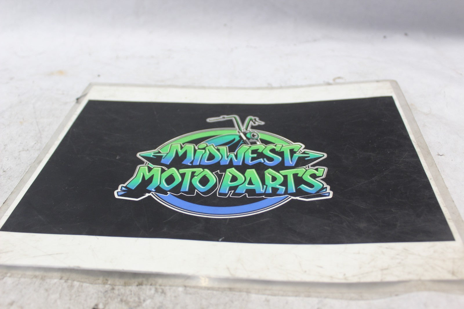 d42ffc76-0053-4d09-9102-fdf55382b475