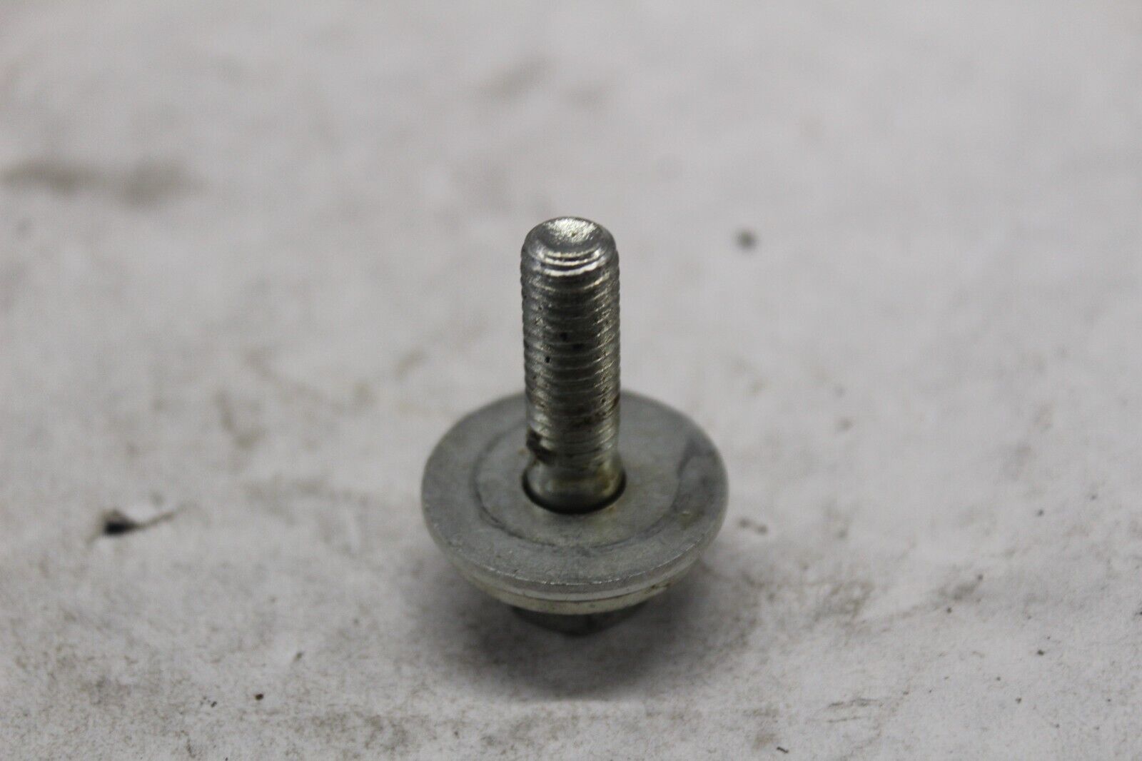 PULSE ROTOR BOLT W/WASHER 90105-08113-00 2007 YAMAHA R6 YZFR6