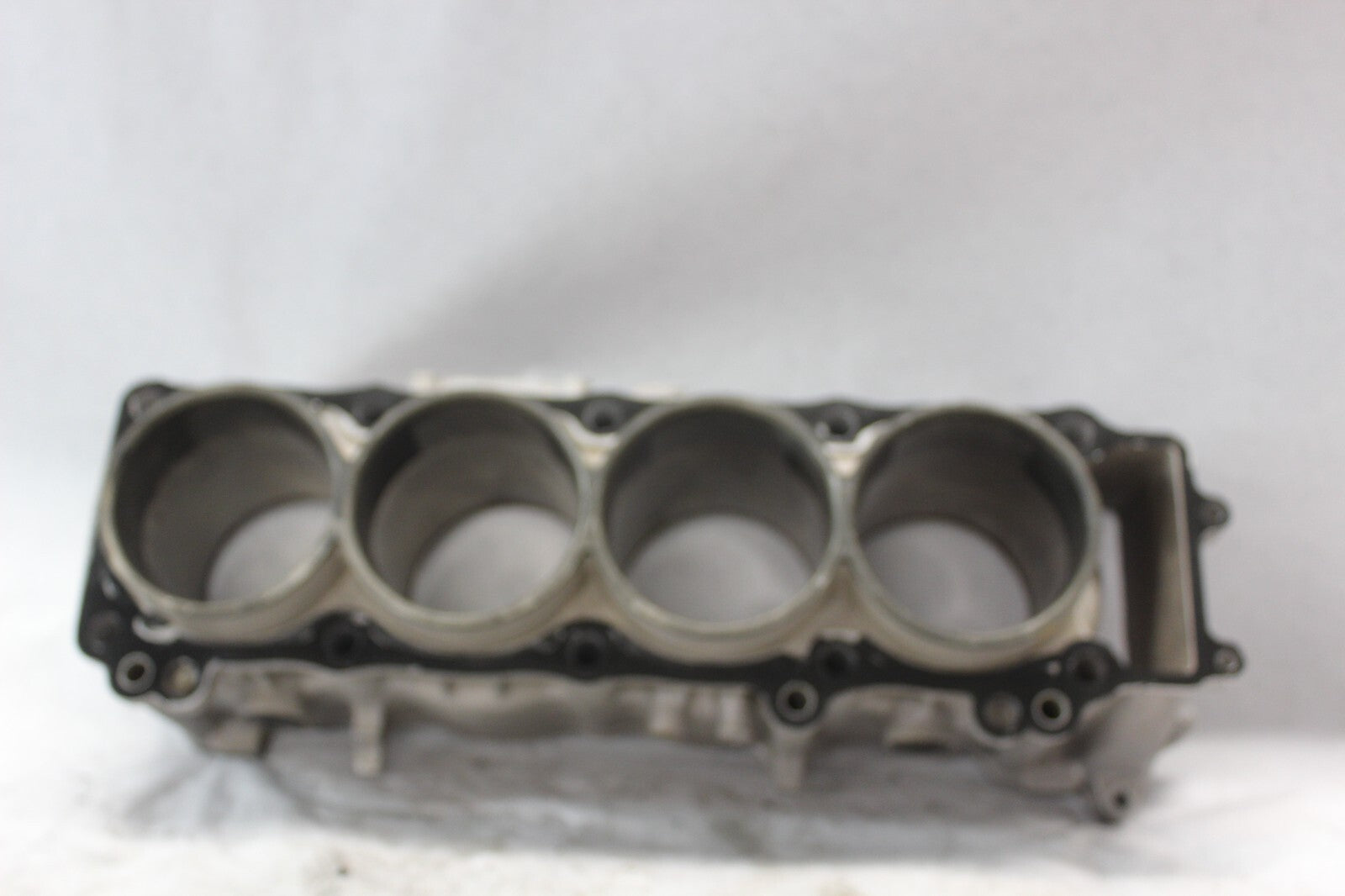 ENGINE CYLINDER 11210-24F00-0F0 2002 SUZUKI HAYABUSA GSX1300R