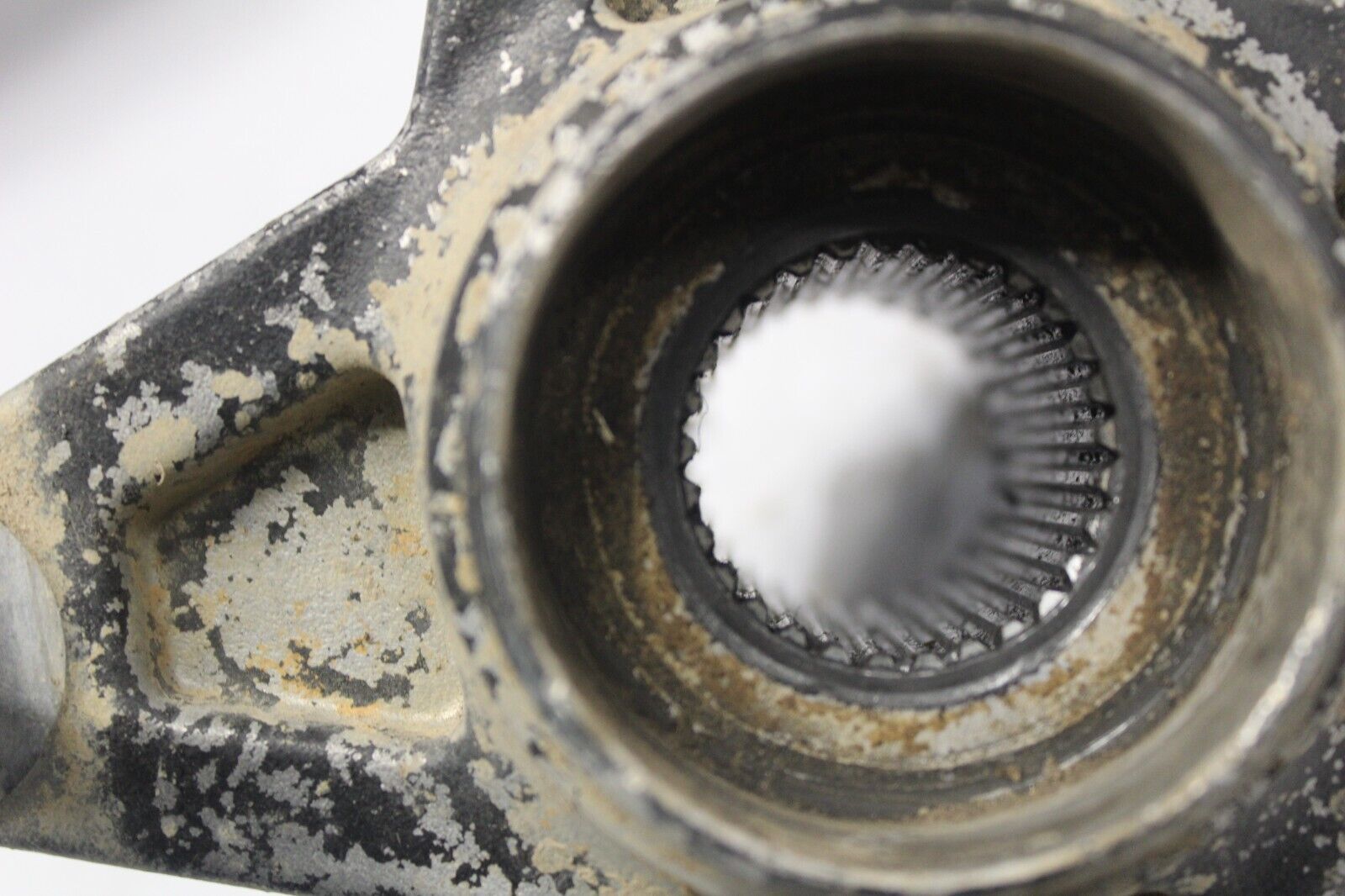 REAR WHEEL HUB W/STUDS 705500452 2004 BOMBARDIER DS 650