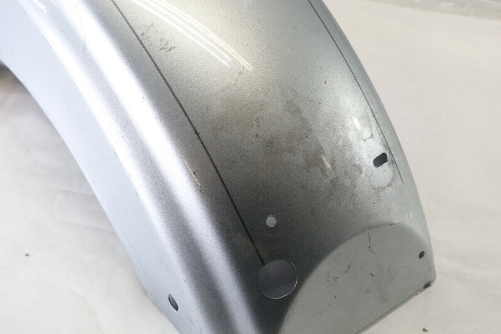 OEM Harley Davidson Rear Fender Silver 2015 Roadglide 60575-10