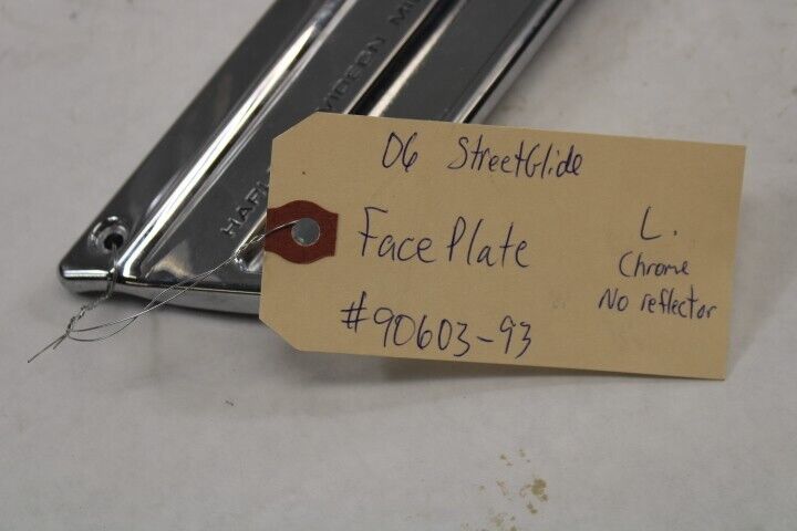 OEM Harley Davidson Saddlebag Faceplate LEFT 90603-93