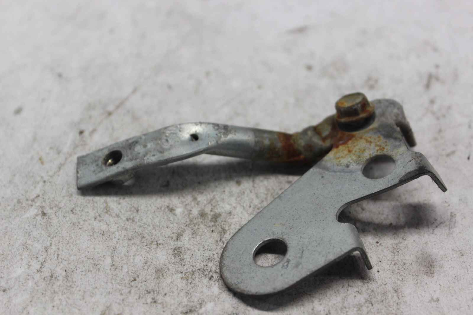 RIGHT SIDE COVER STAY RE-WELDED 50201-MAE-000 1998 HONDA CBR900RR