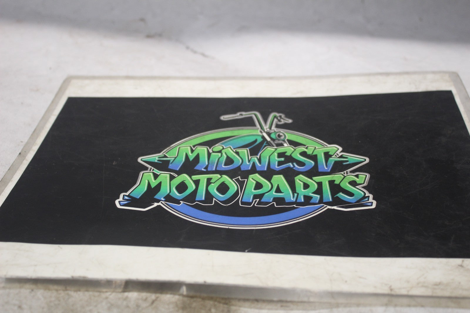 9995b3fe-bbb4-4ddd-8bca-a035265f20ad