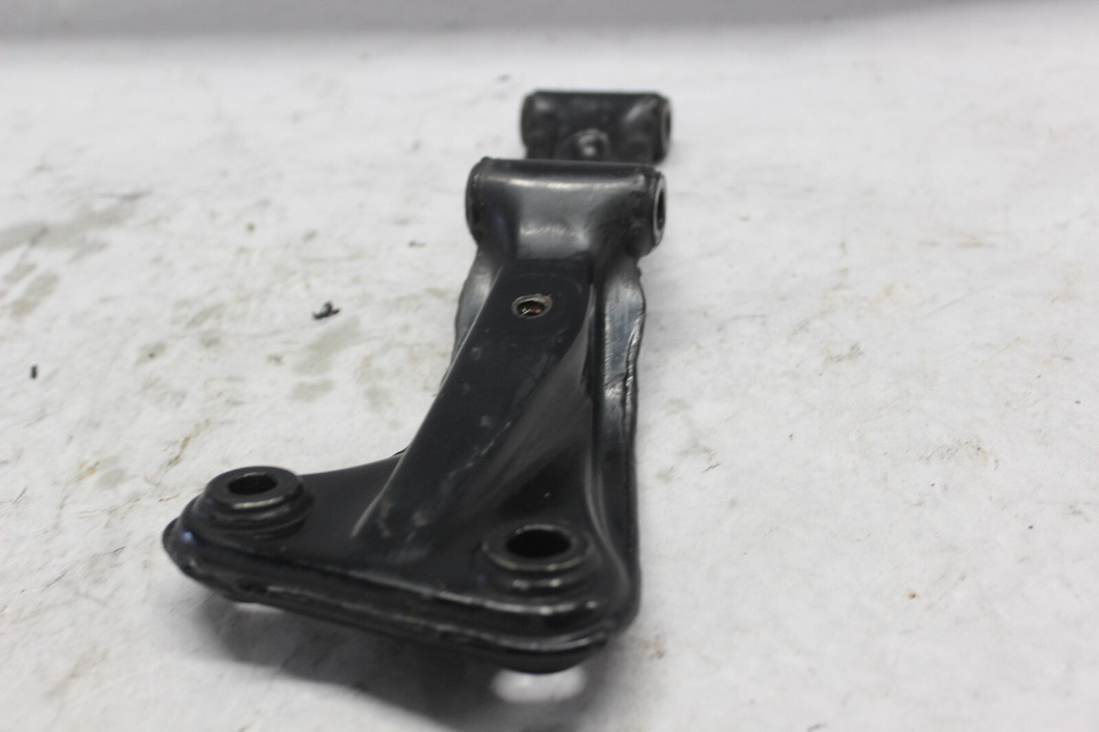 LEFT FRONT ENGINE HANGER BRACKET 50320-MA1-000 1982 HONDA GL500I