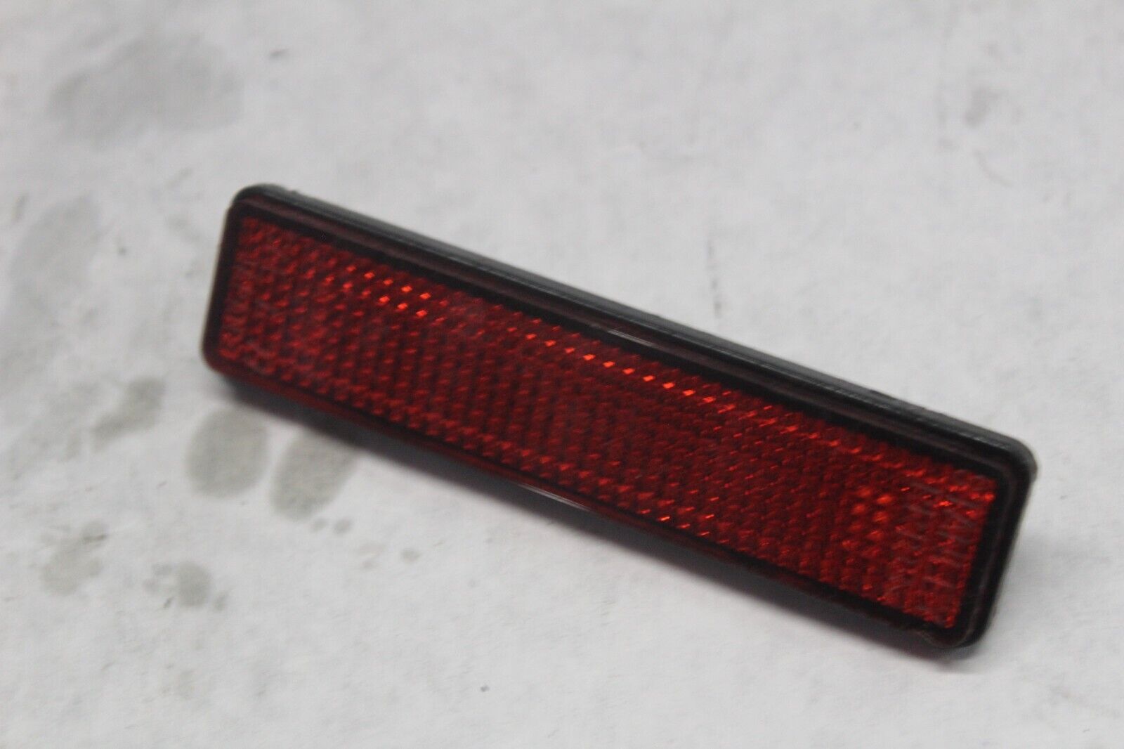 REAR REFLECTOR 8Y7-85130-00-00 2001 XVS1100A VSTAR CLASSIC