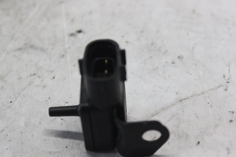 BOOST SENSOR 15620-35F00 2002 SUZUKI GSX-R1000