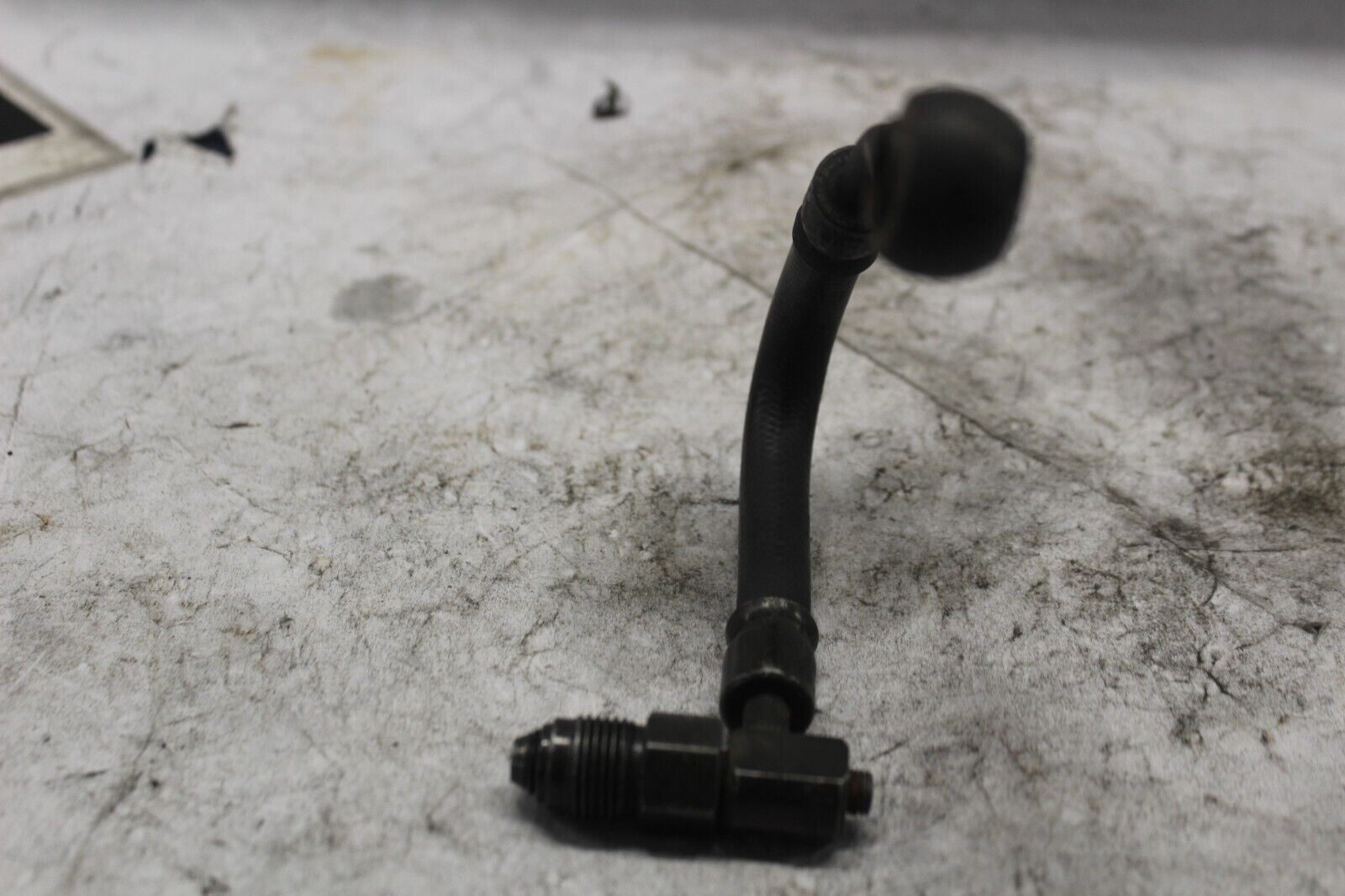 HIGH PRESSURE SUPPLY FUEL LINE 61470-95 1997 H-D ELECTRAGLIDE FLHTC-I