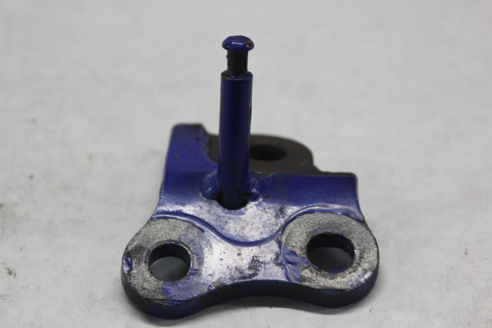 SIDE STAND BRACKET 50150-MW0-000 1998 HONDA CBR900RR