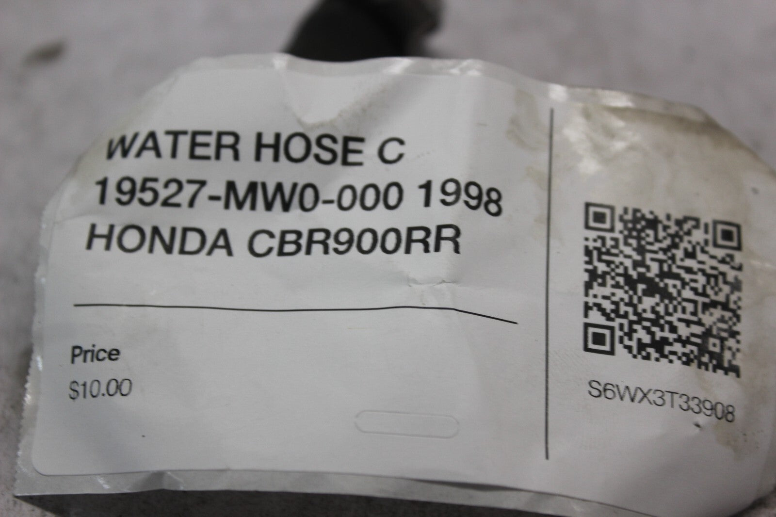 WATER HOSE C 19527-MW0-000 1998 HONDA CBR900RR