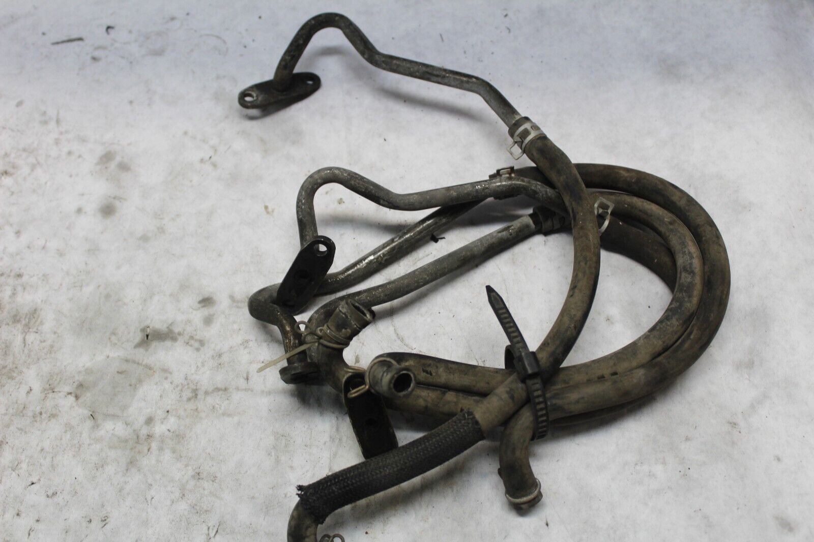 2ND AIR PIPES (1-4) 18410,184120,184130,184140-31F00 2001 SUZUKI BANDIT GSF1200S