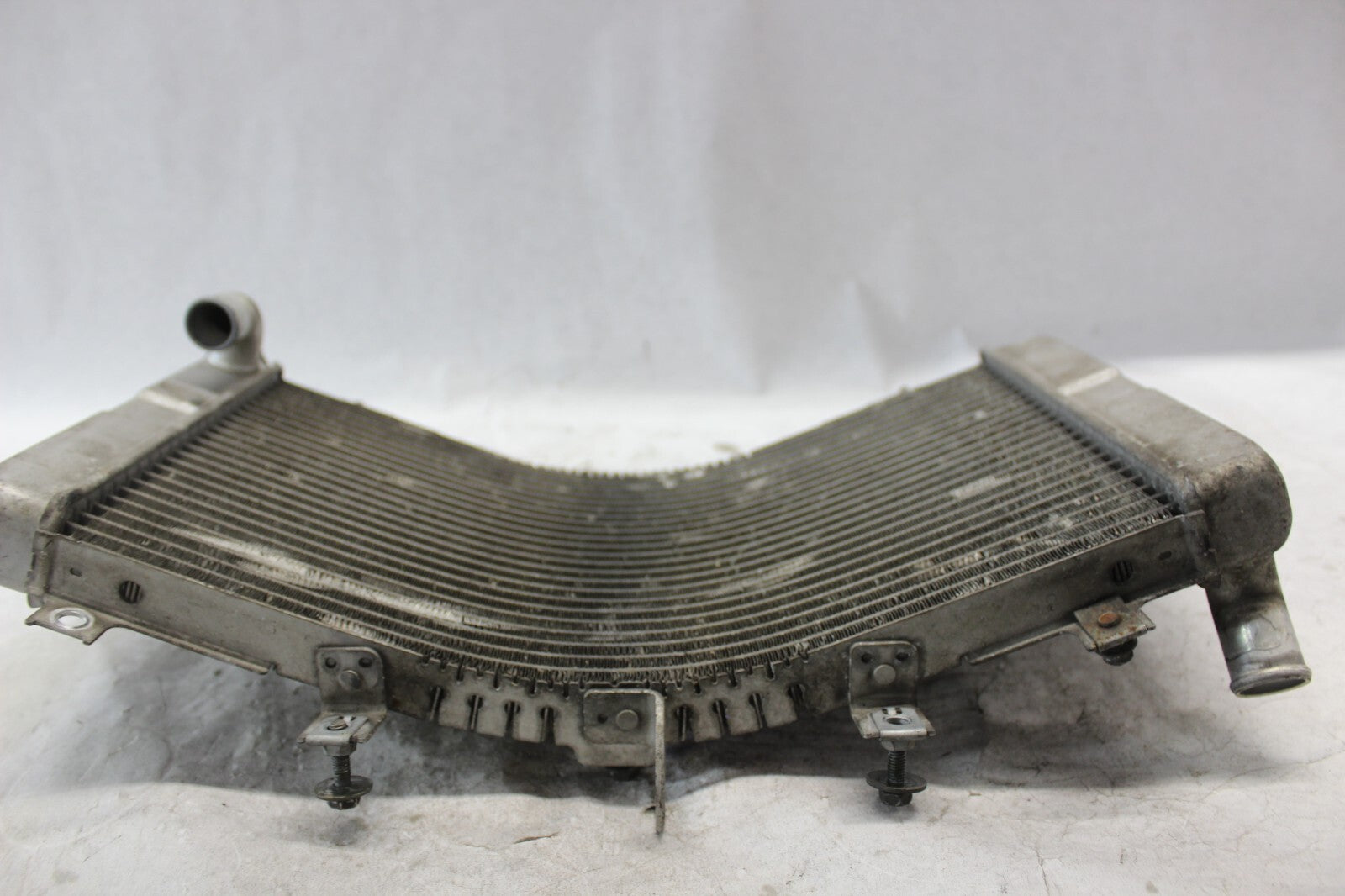 RADIATOR SEE PHOTOS 17710-24F10 2002 SUZUKI HAYABUSA GSX1300R