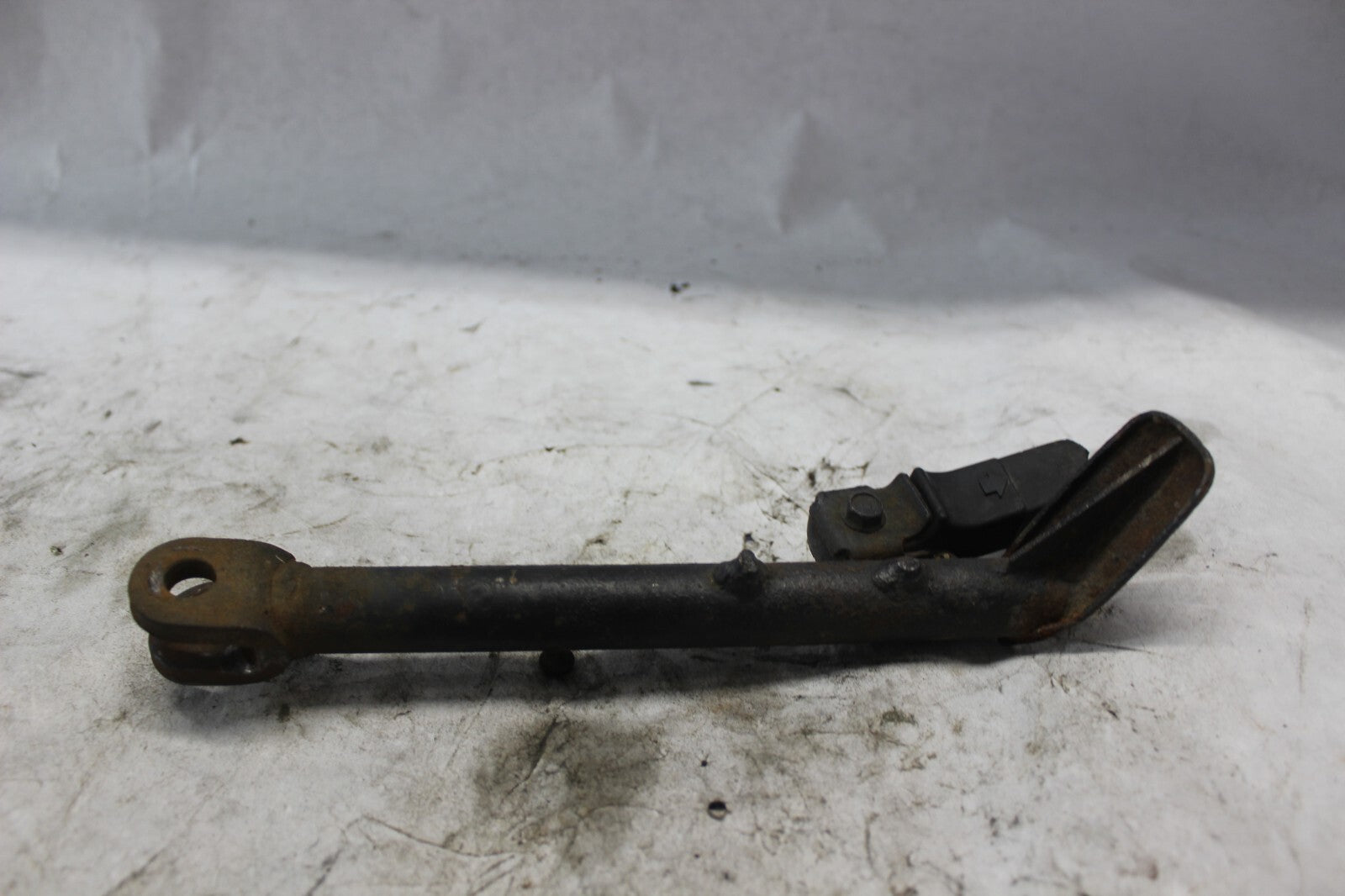 SIDE STAND 50540-MA1-730 1982 HONDA GL500I SILVERWING