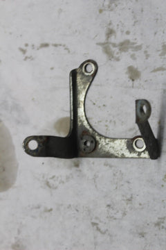 THERMOSTAT STAY 19418-415-010 1982 GL500I SILVERWING