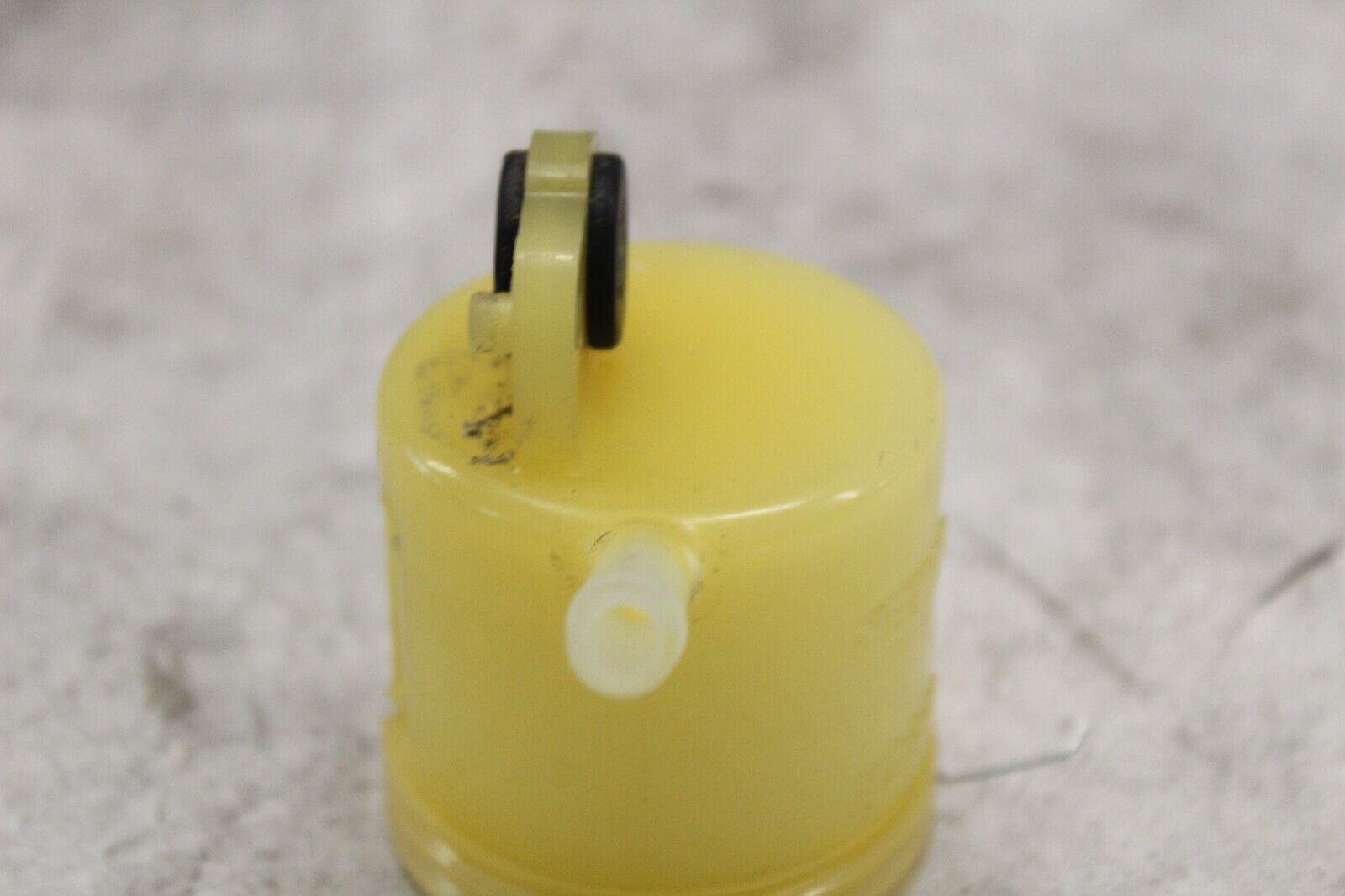 FRONT M.C. RESERVOIR CUP 5SL-25894-20-00 2007 YAMAHA R6 YZFR6