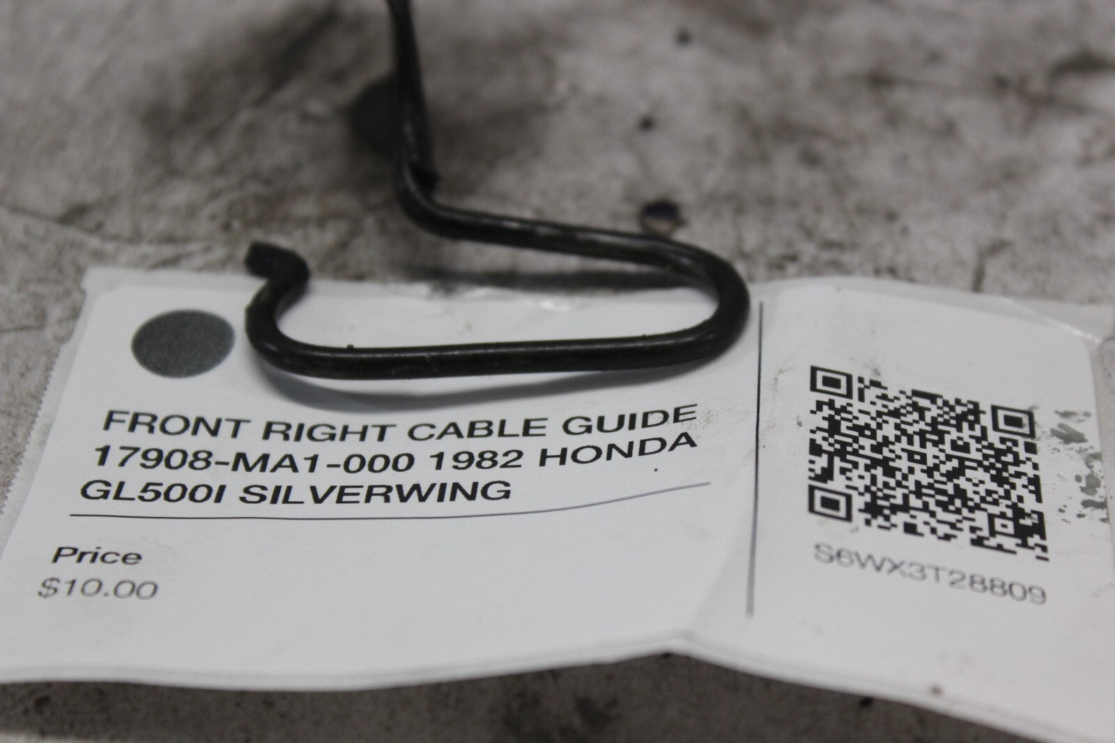 FRONT RIGHT CABLE GUIDE 17908-MA1-000 1982 HONDA GL500I SILVERWING