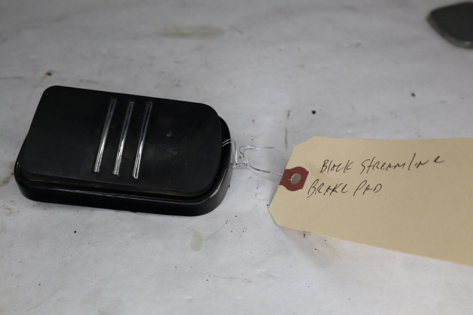 OEM Harley Davidson Gloss Black Streamline Brake Pad 2015 Roadglide