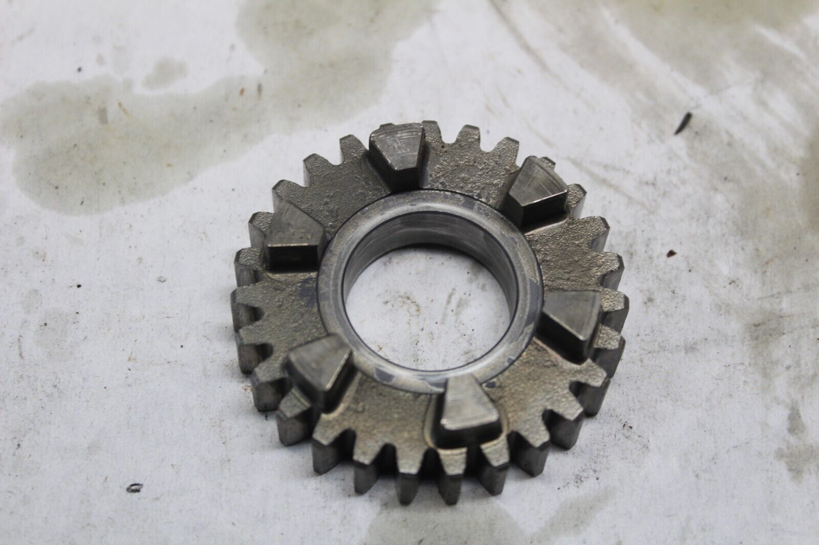 MAINSHAFT 4TH GEAR 27T 23471-415-000 1982 GL500I SILVERWING