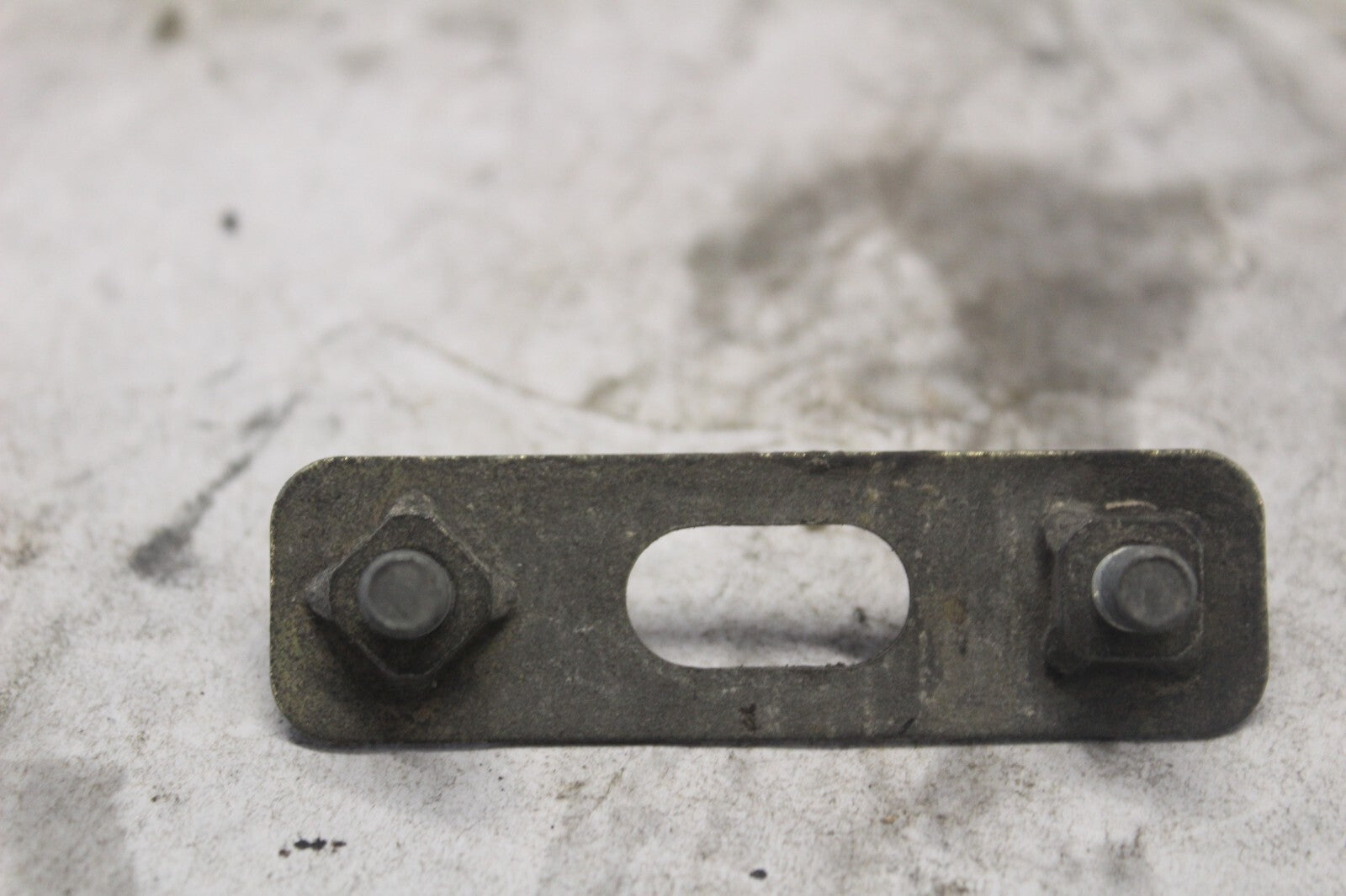 LICENSE PLATE SETTING PIN 84702-MB9-770 1982 HONDA GOLDWING GL1100A