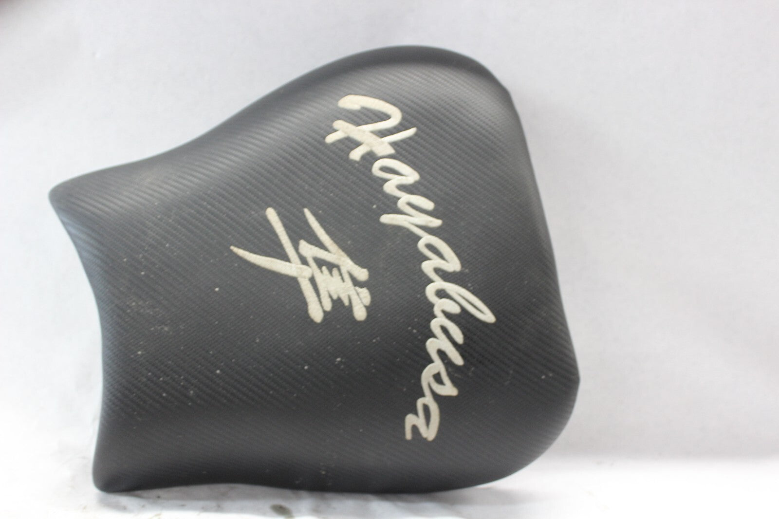 DRIVER FRONT SEAT BLACK 45100-24F10-W05 2002 SUZUKI HAYABUSA GSX1300R