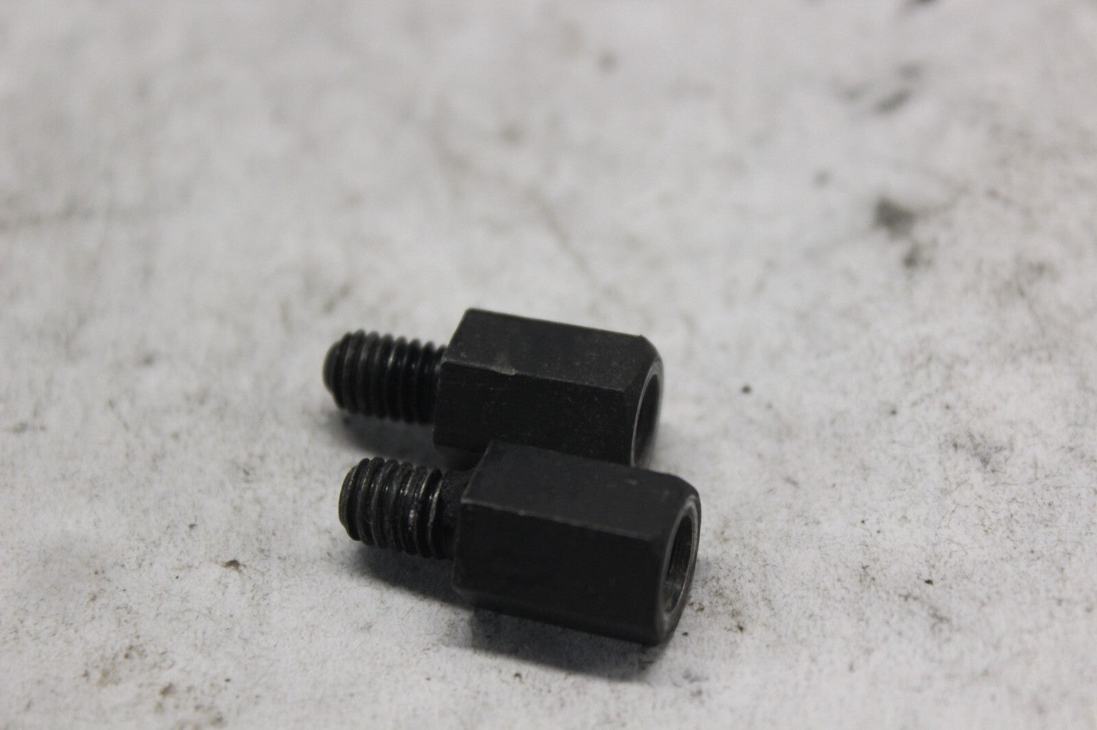 INSTRUMENT HOOD BOLT (2) 37107-MA1-770 1982 HONDA GL500I SILVERWING
