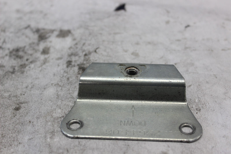 Air Cleaner Cover Bracket  29644-08 2010 H-D ULTRA CLASSIC FLHTCU