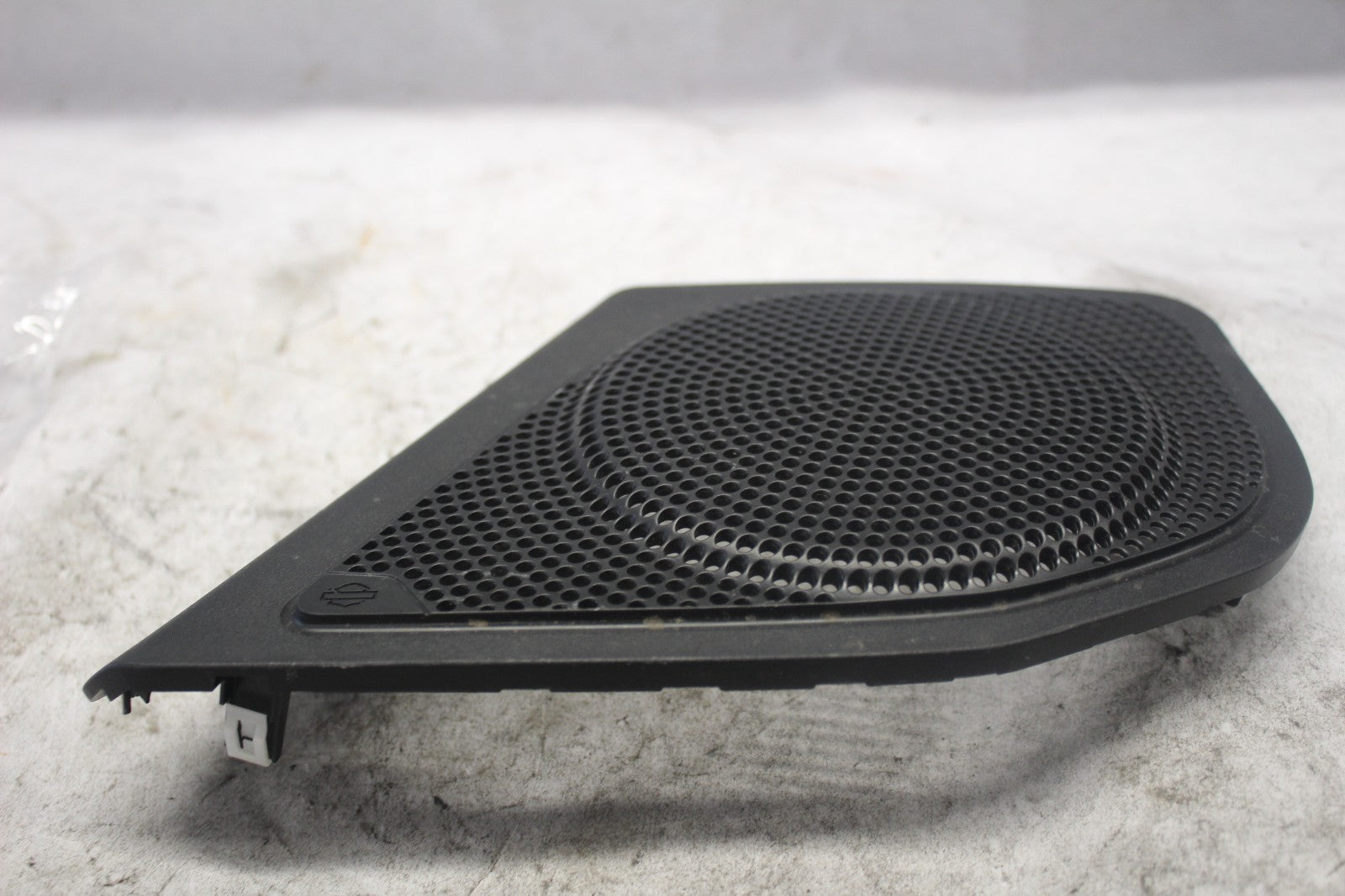 c79f279a-a68d-4760-8bc6-1a4248f6cbf3