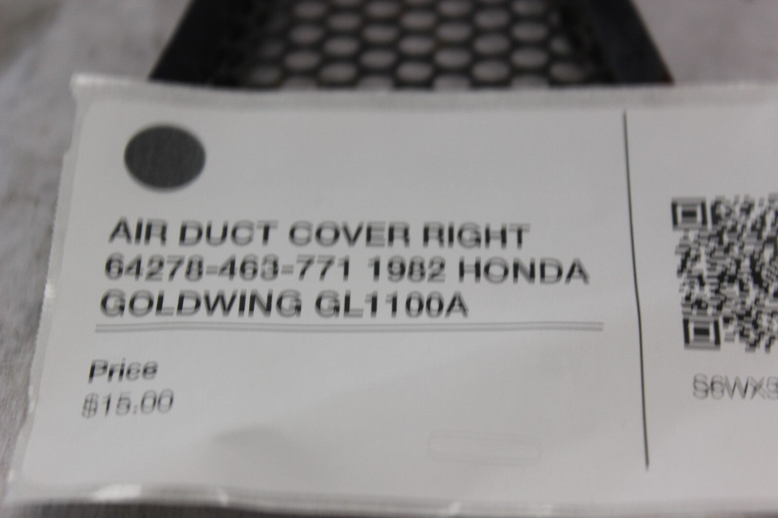 AIR DUCT COVER RIGHT 64278-463-771 1982 HONDA GOLDWING GL1100A
