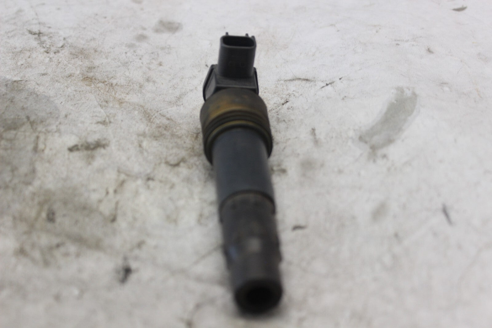 IGNITION COIL 33410-24F10 (24F11) 2002 SUZUKI HAYABUSA GSX1300R