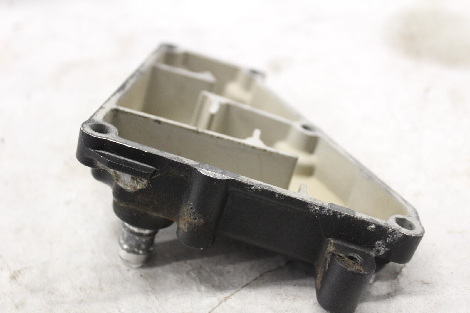 CRANKCASE TOP COVER 2C0-15413-00-00 2007 YAMAHA R6 YZFR6