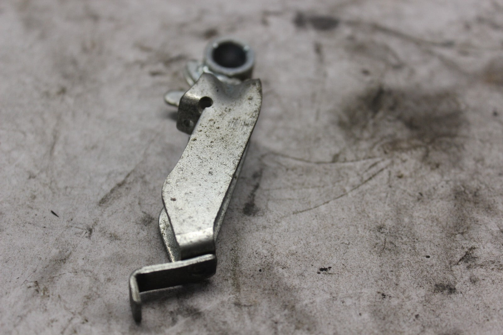 LEFT SEAT LOCK LEVER 77221-MA1-000 1982 HONDA GL500I SILVERWING