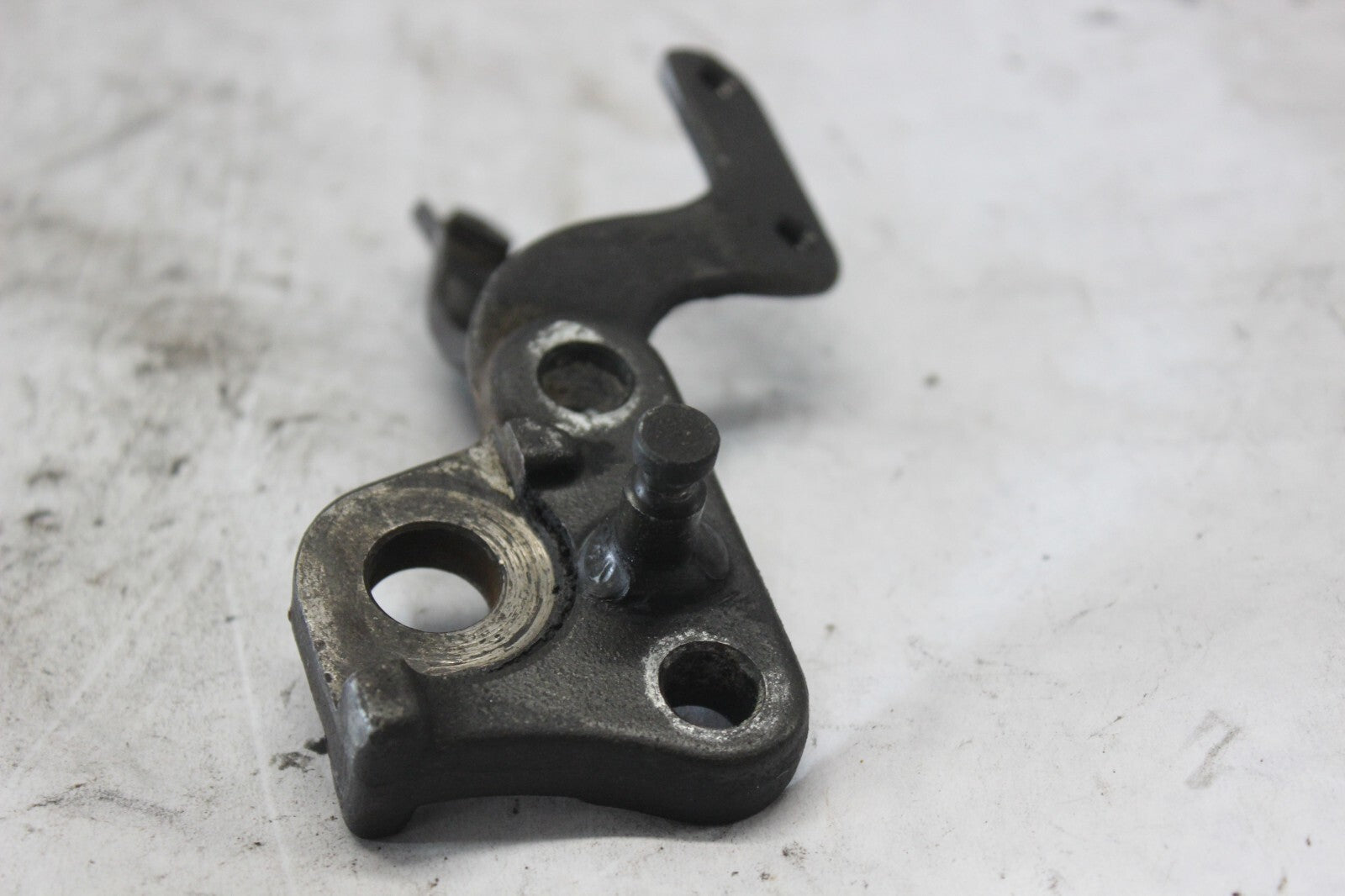 SIDE STAND BRACKET 42330-35F01 2002 SUZUKI GSX-R1000