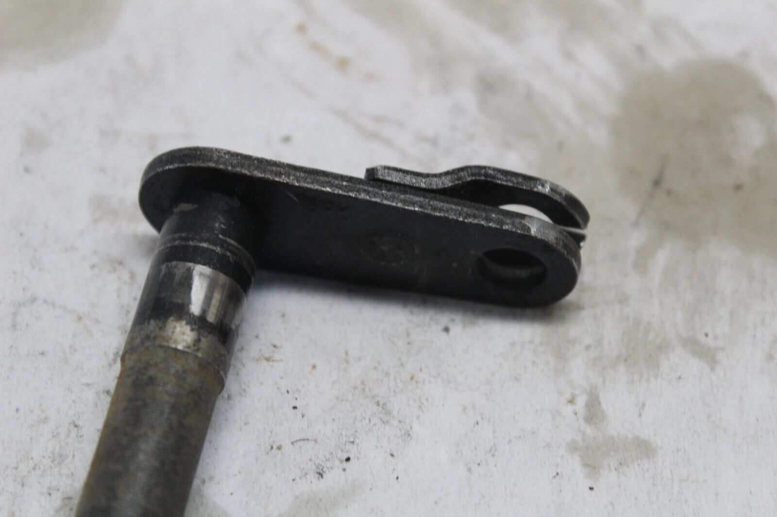 CLUTCH LEVER SHAFT (COMPLETE) 22811-449-000 1982 GL500I SILVERWING