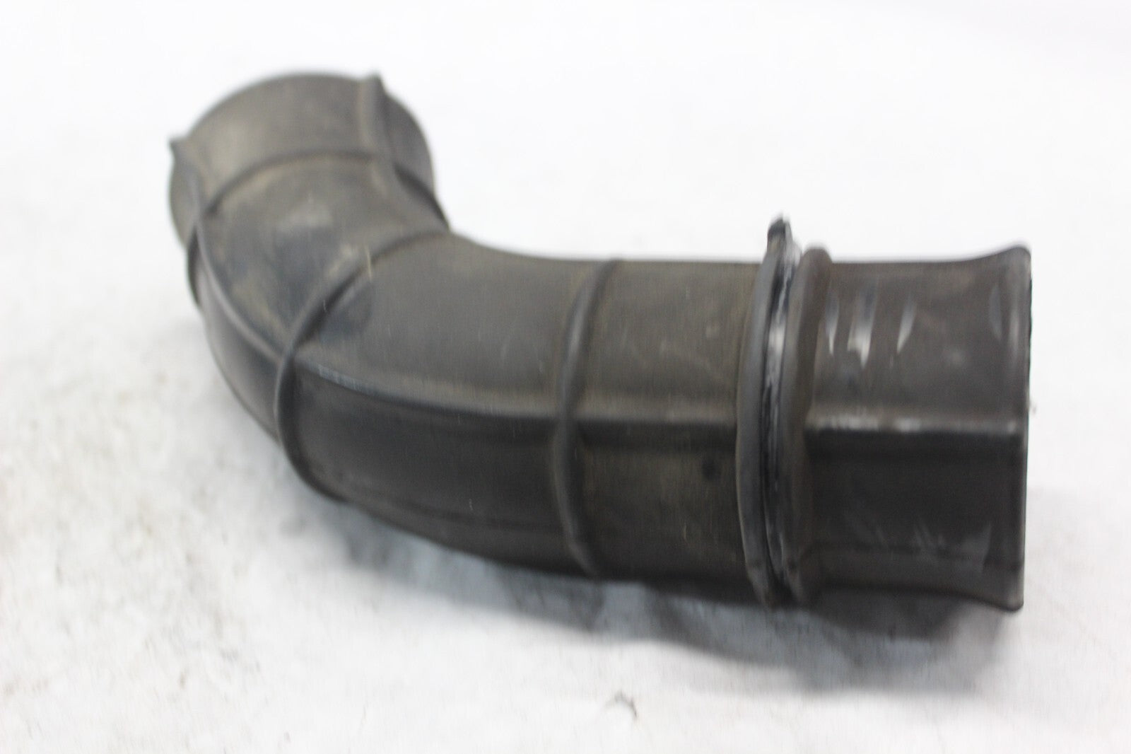 AIR CLEANER DUCT 17251-MW0-000 1998 HONDA CBR900RR