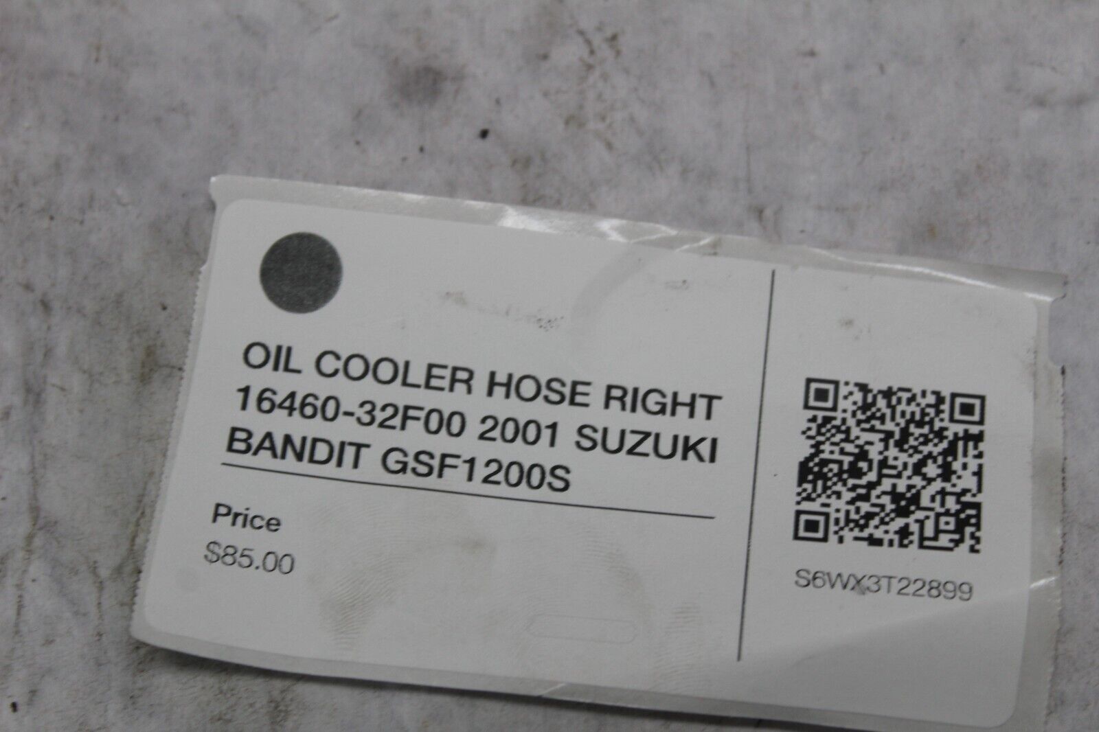 OIL COOLER HOSE RIGHT 16460-32F00 2001 SUZUKI BANDIT GSF1200S
