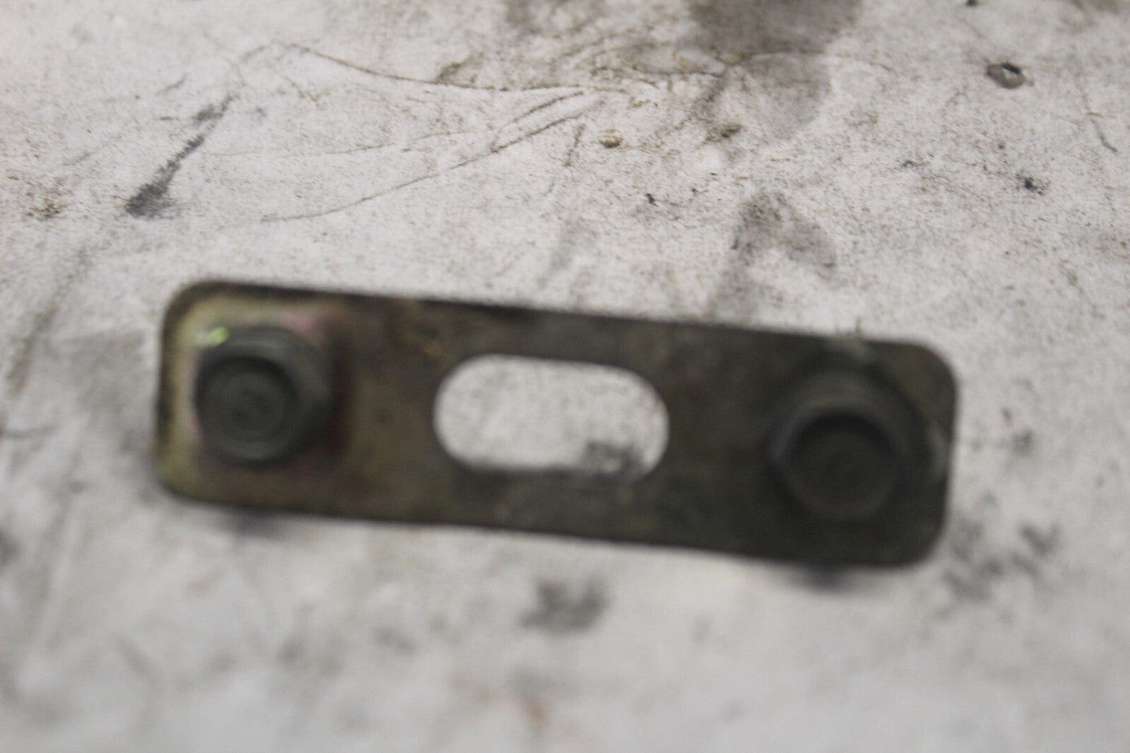 LICENSE PLATE SETTING PIN 84702-MB9-770 1982 HONDA GOLDWING GL1100A