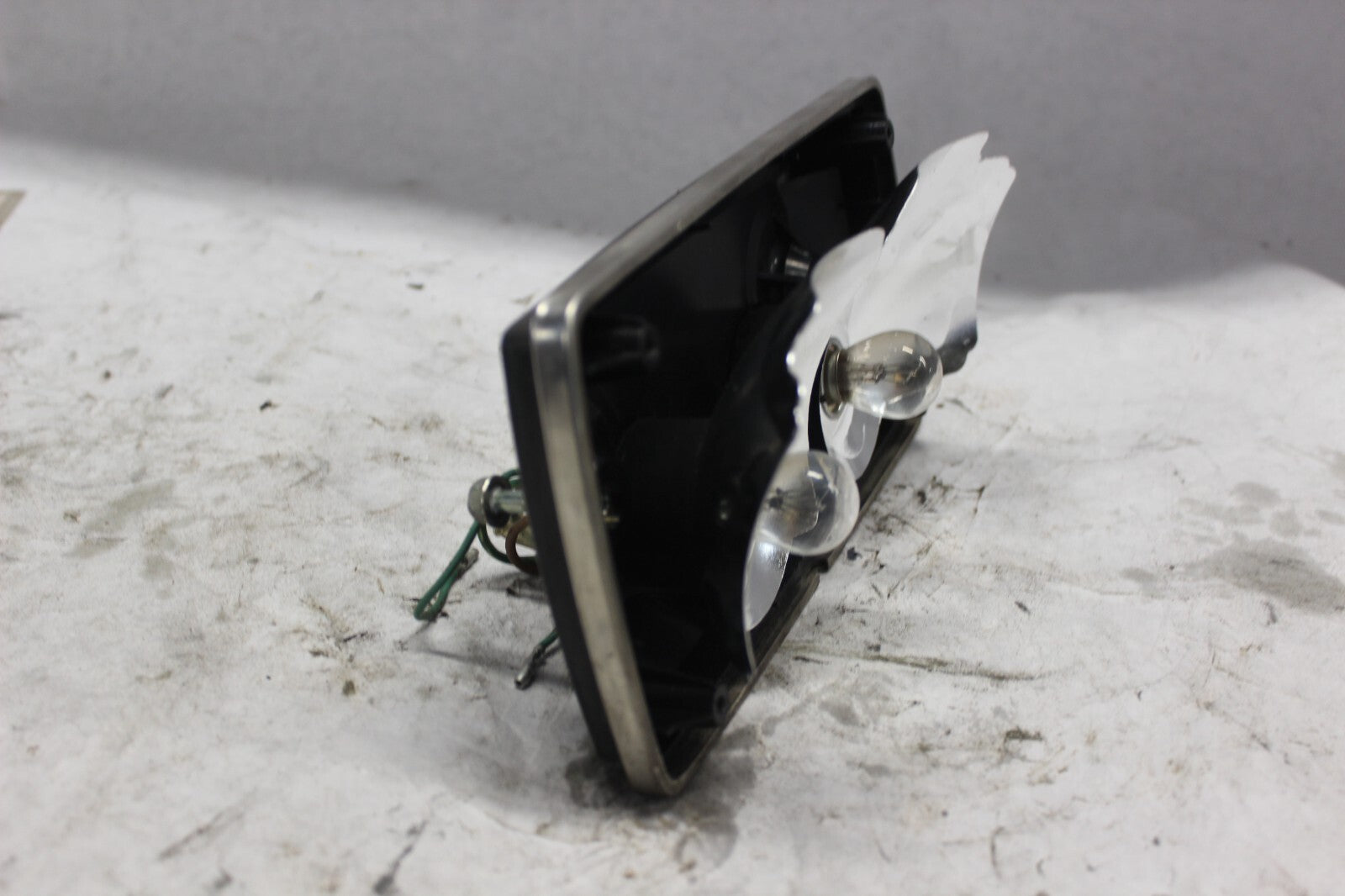 TAILLIGHT BASE 33703-MA1-670 1982 HONDA GL500I SILVERWING