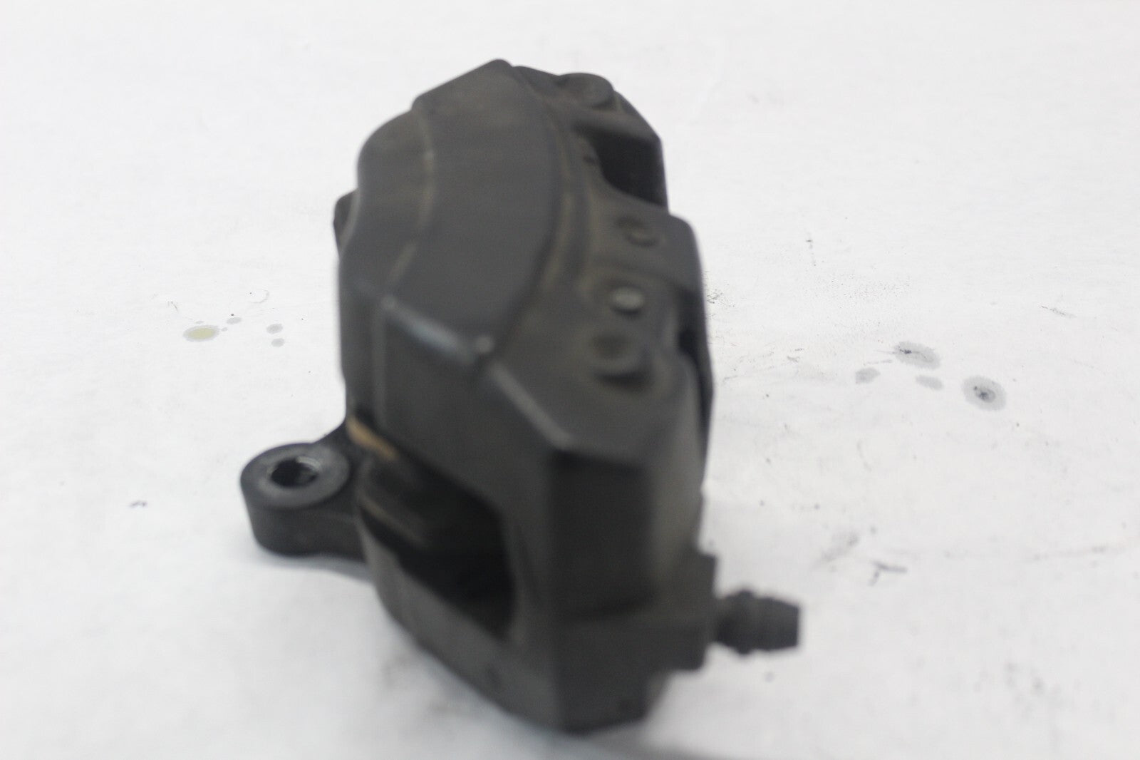 Front Brake Caliper RIGHT 44023-08 2008 H-D ELECTRAGLIDE FLHT