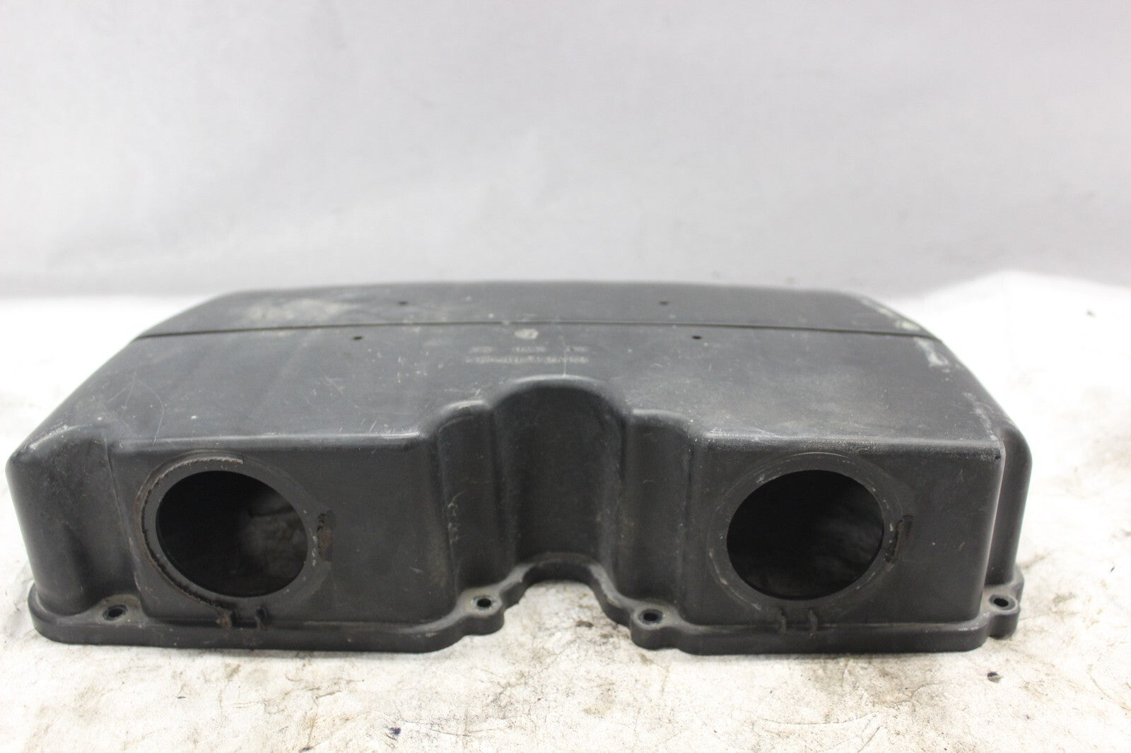 AIR CLEANER COVER 17231-MW0-000 1998 HONDA CBR900RR