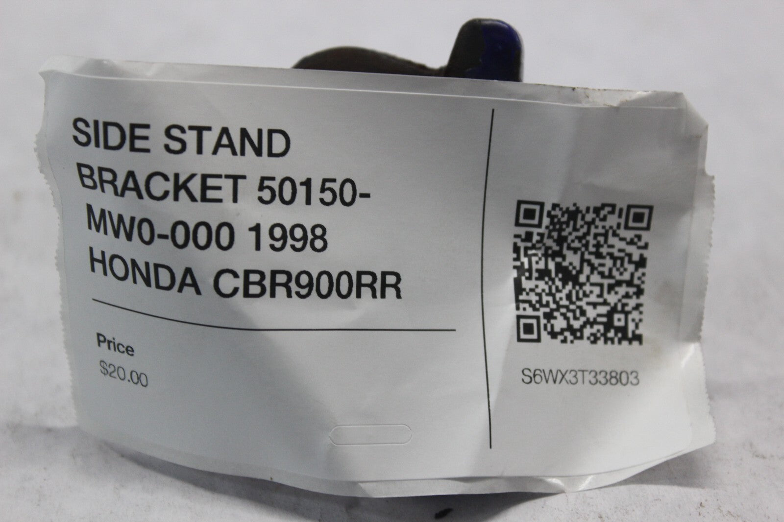 SIDE STAND BRACKET 50150-MW0-000 1998 HONDA CBR900RR