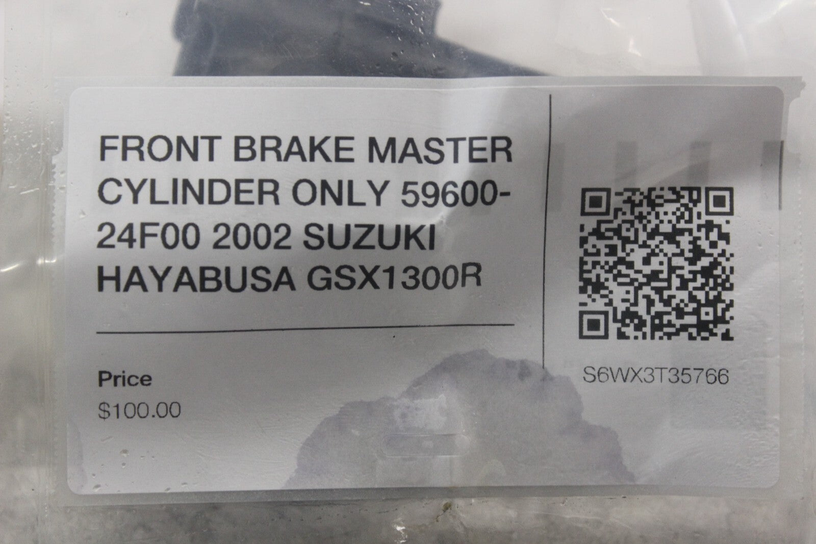 FRONT BRAKE MASTER CYLINDER ONLY 59600-24F00 2002 SUZUKI HAYABUSA GSX1300R