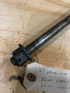 Suzuki Rear Wheel Axle 1985 Madura GV1200 64711-05a02