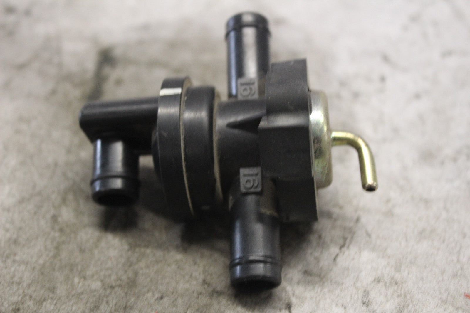 e8153568-97a4-47a6-ac1c-290f9edcb371