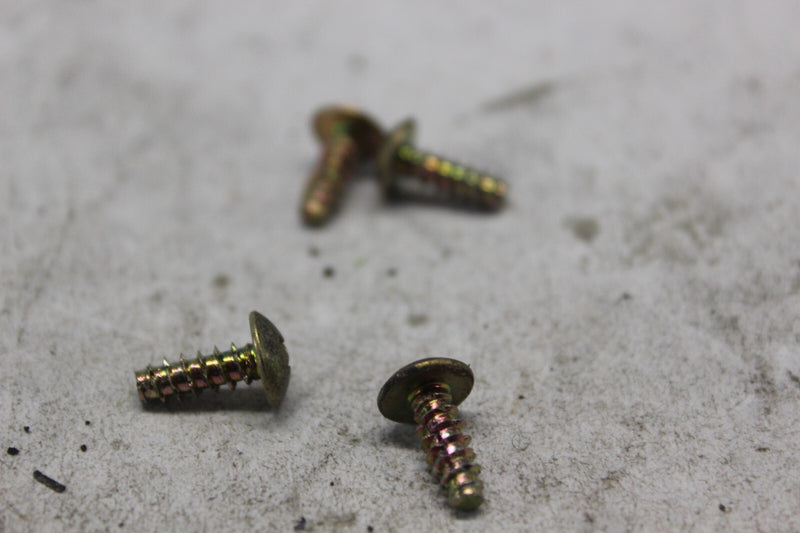 INNER AIR CLEANER DUCT SCREW 4PCS 93913-24220 1998 HONDA CBR900RR