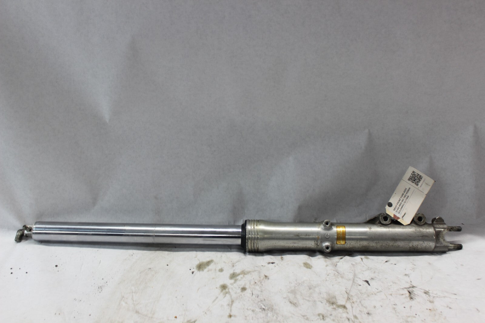 RIGHT FRONT FORK ASSY 51400-MB9-003 1982 HONDA GOLDWING GL1100A