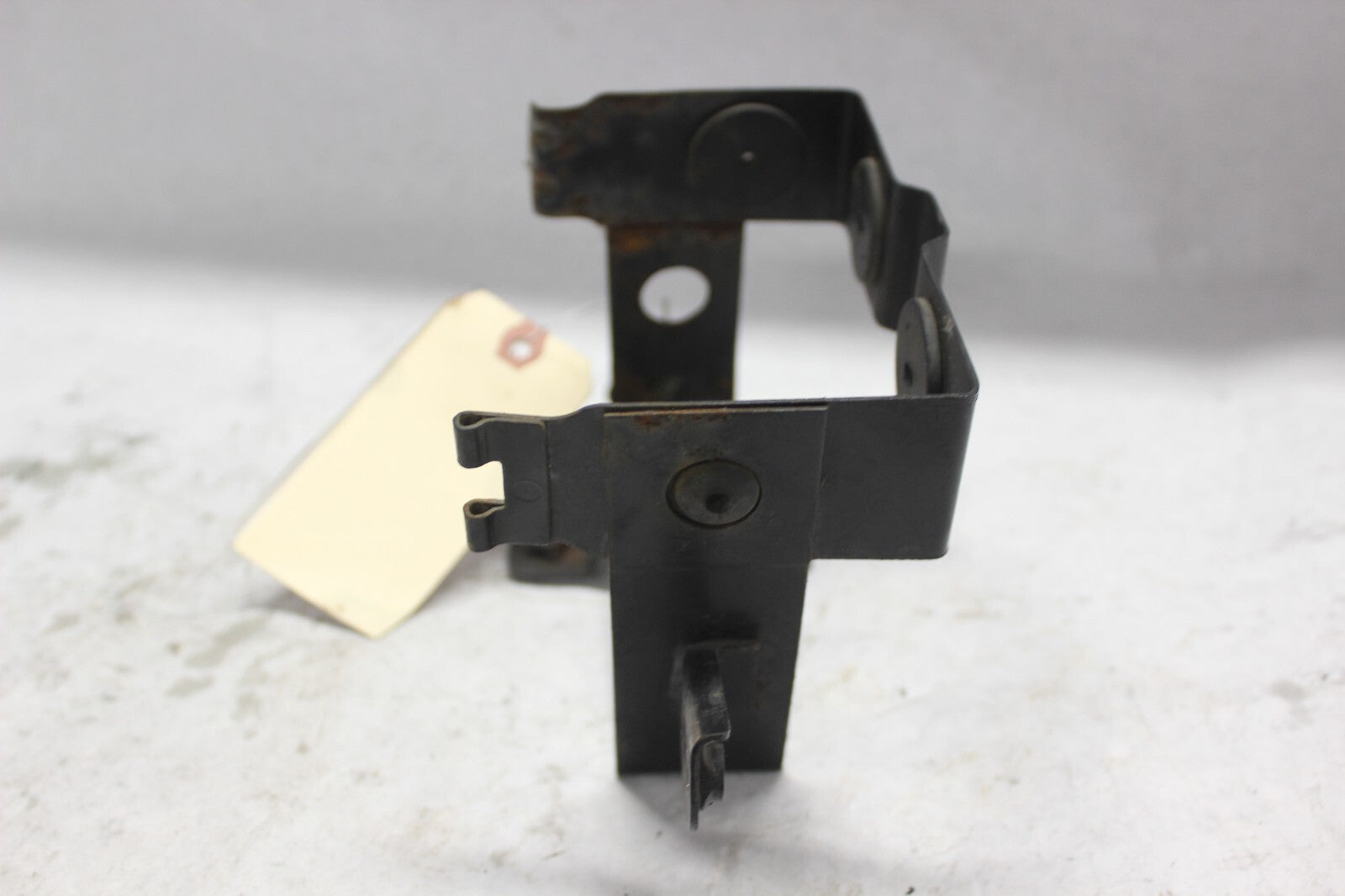 BATTERY BOX (BAND A) 50327-MA1-000 1982 HONDA GL500I SILVERWING