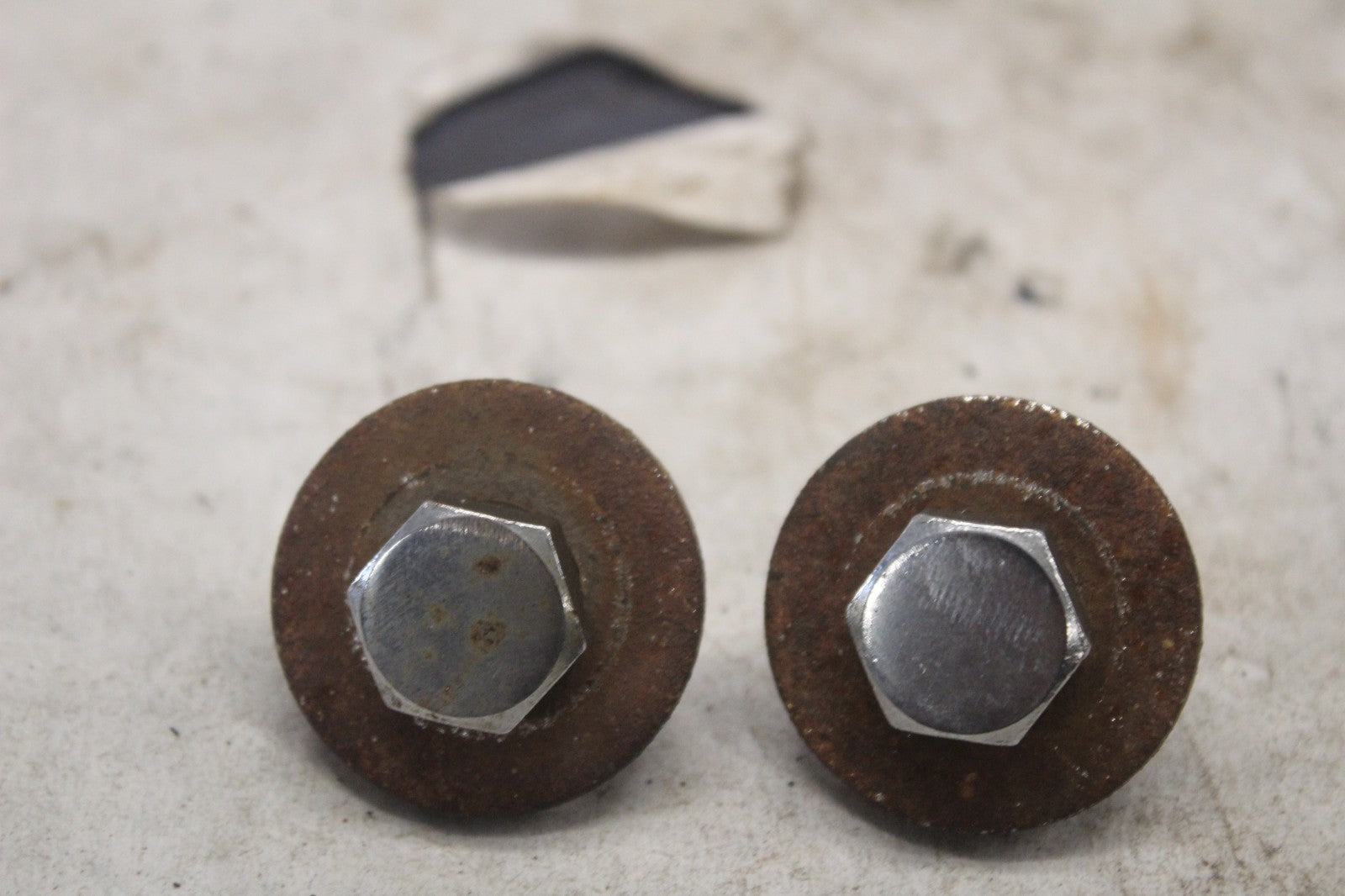 a26b41a1-dc80-4b95-88f4-ae6d817259f3