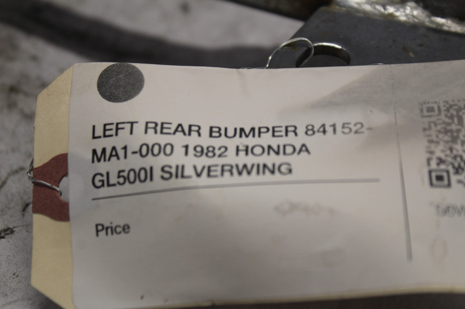 LEFT REAR BUMPER 84152-MA1-000 1982 HONDA GL500I SILVERWING