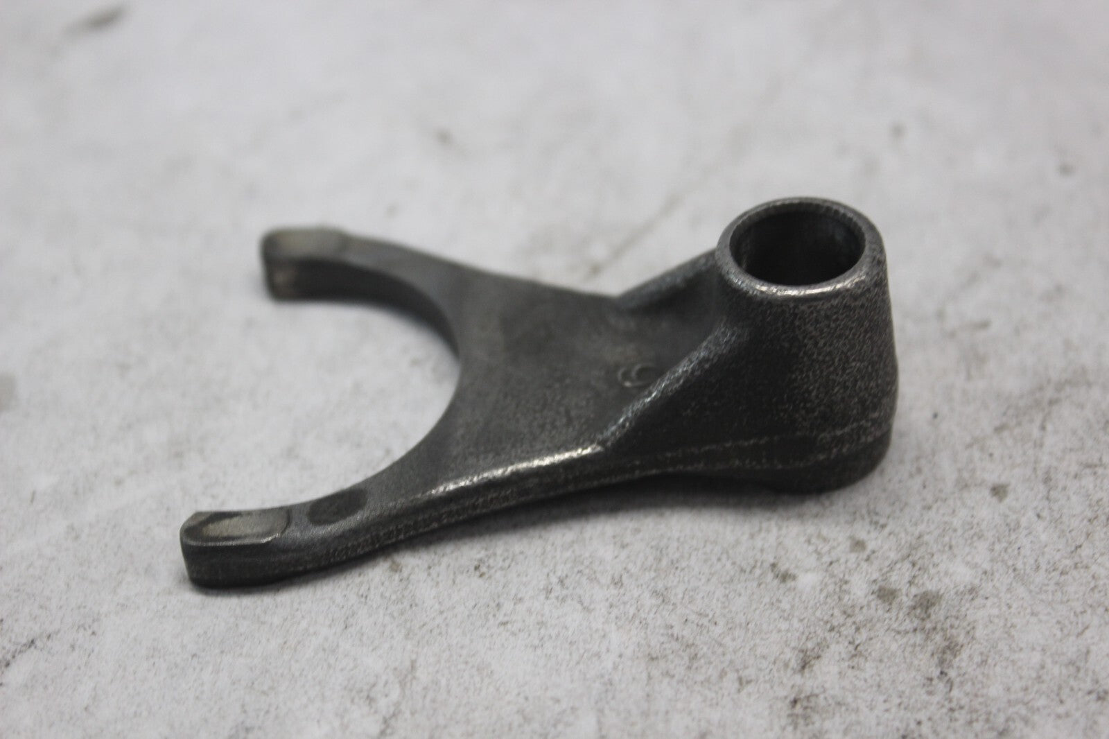 GEARSHIFT FORK LEFT 24213-MAL-600 1998 HONDA CBR900RR