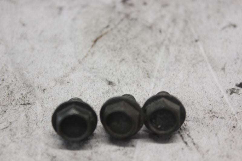 2e63a3d9-28c7-4718-a3bc-dd741a081618